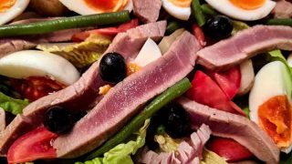 classic salad nicoise with fresh tuna